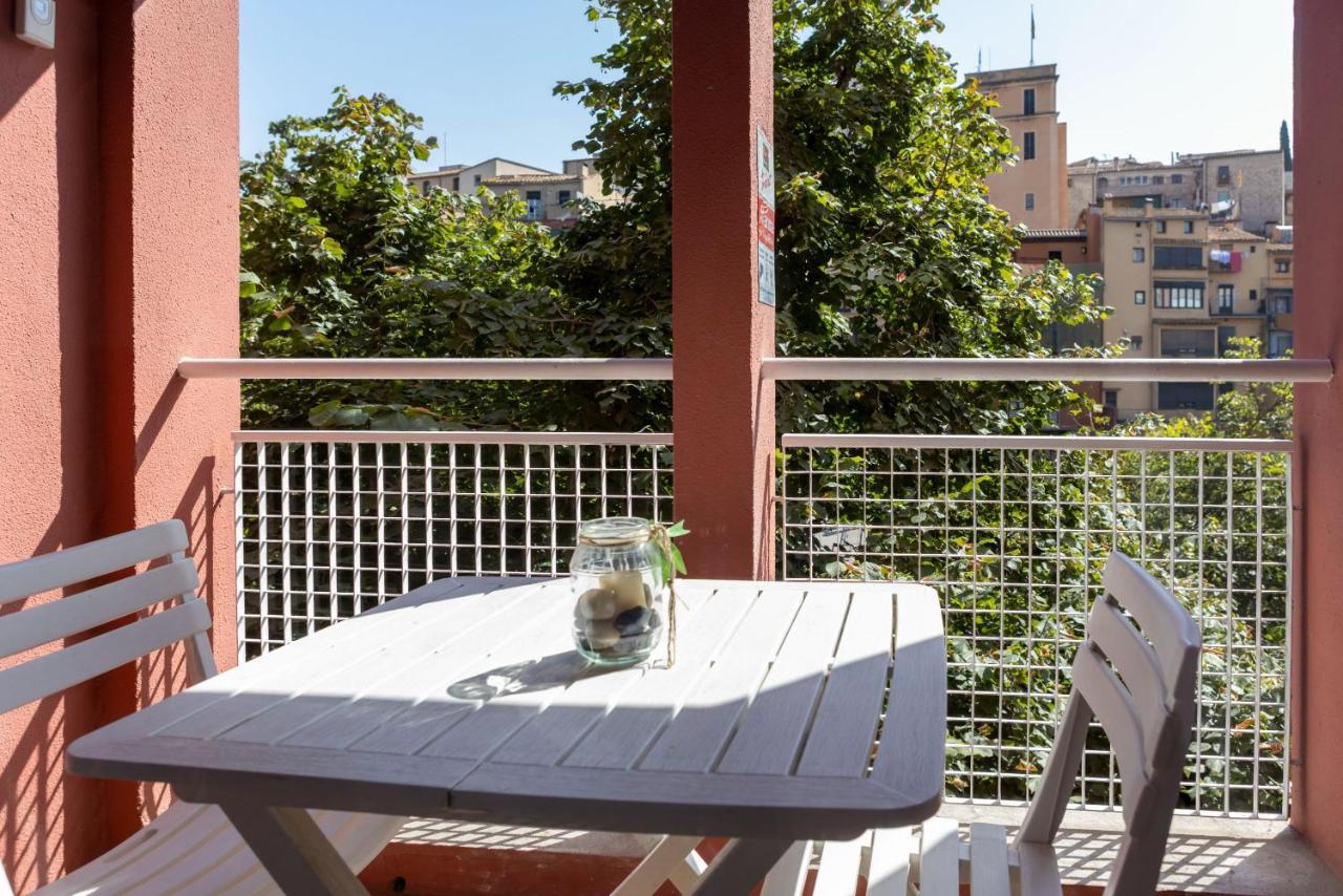 Bravissimo Pont De La Princesa, Comfortable 3-Bedroom Apartment Girona Exterior photo